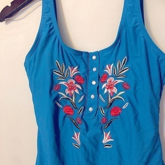 Vigoss NWOT Teal Blue Button Down Embroidered One Piece Bathing Suit Size Medium - Picture 4 of 13